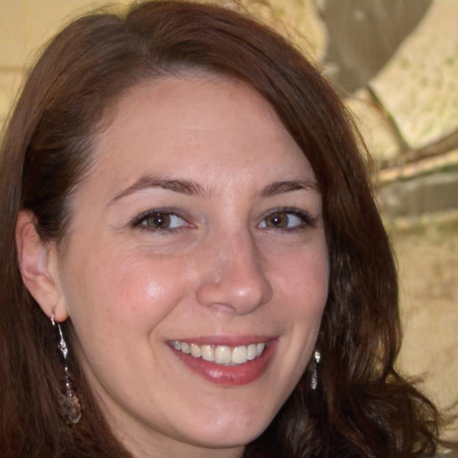 Portrait de Claire Martin, experte couleur